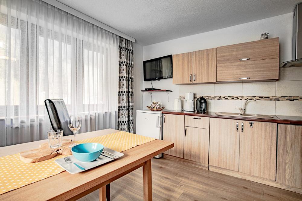 Apartments Leszek Elis 141 Зее Экстерьер фото